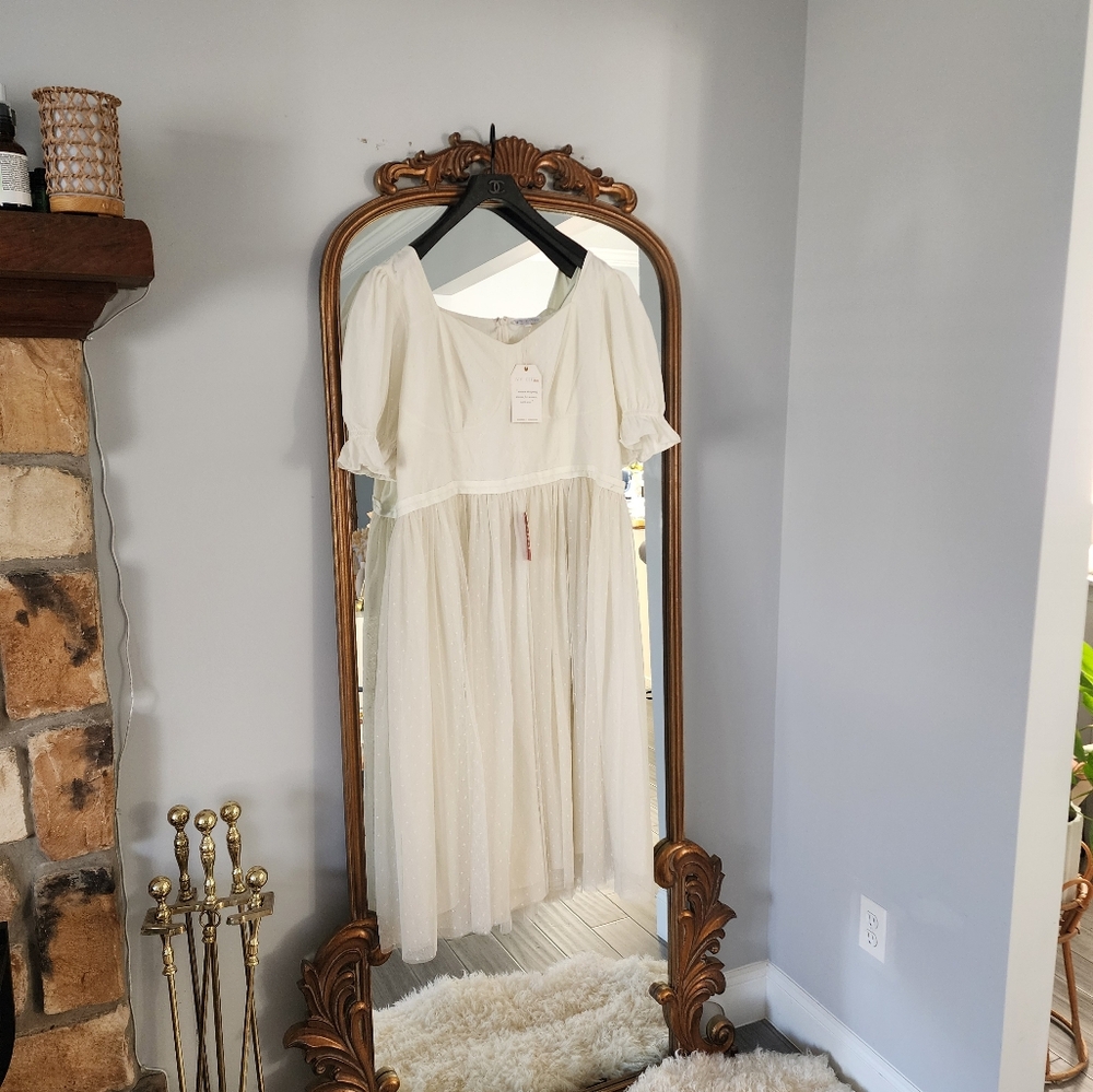Ivy City Co Ballerina Dress In White - Picture 2 of 9